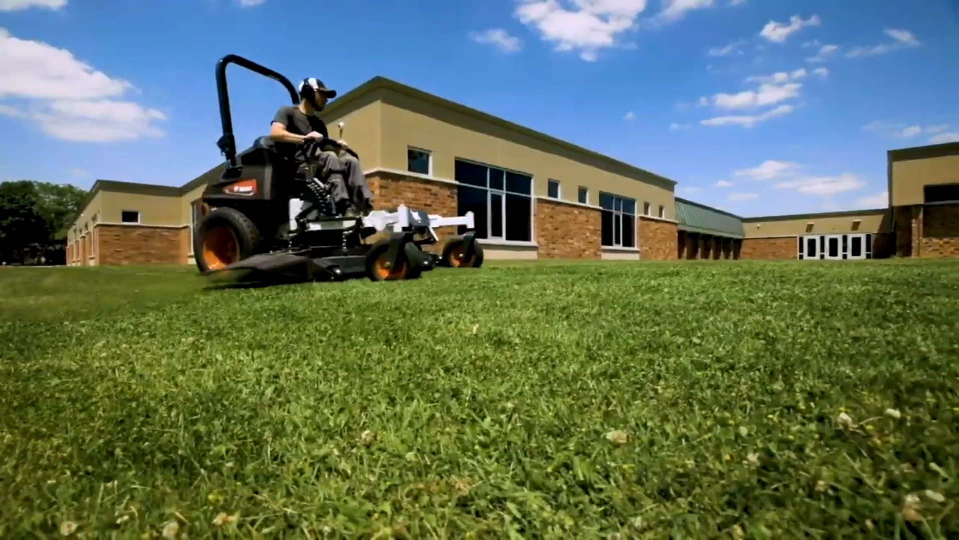 Bobcat Zero Turn Mowers Bring Tough To Turf Oaken Equipment