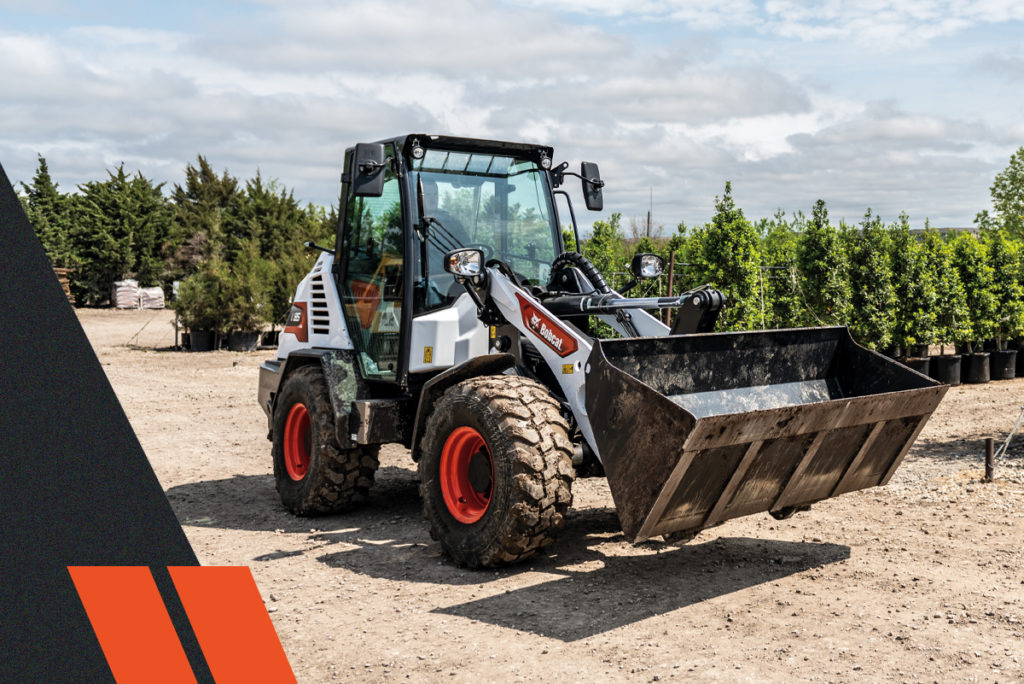 Push Back With Compact Wheel Loaders