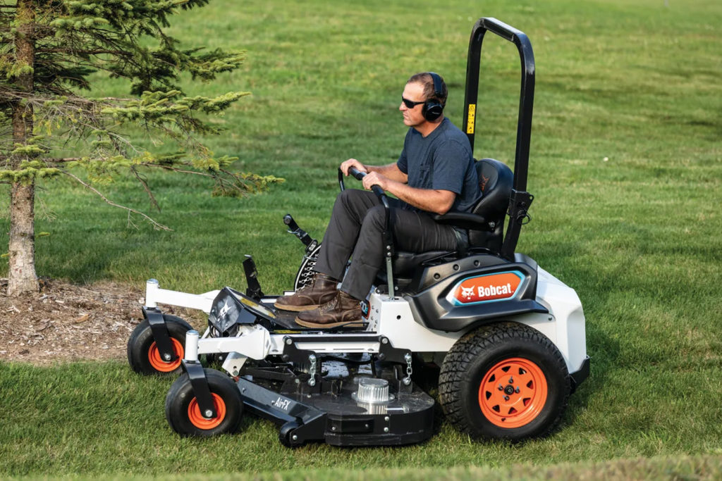 Bobcat ZT6000e Zero-Turn Mower