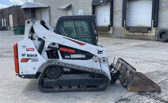 BOBCAT T590