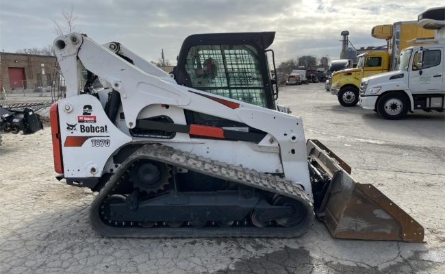 BOBCAT T870