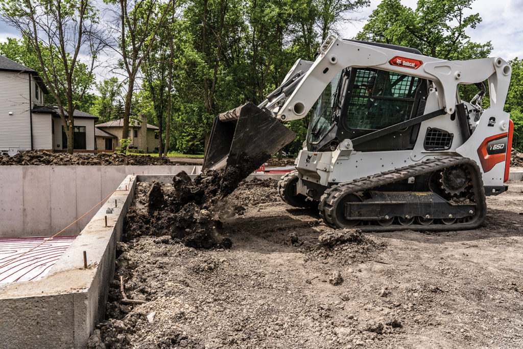 Bobcat T650 Compact Track Loader