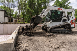 Bobcat T650 Compact Track Loader